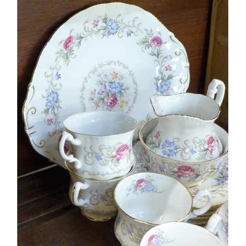 665 - A Royal Standard six setting tea set