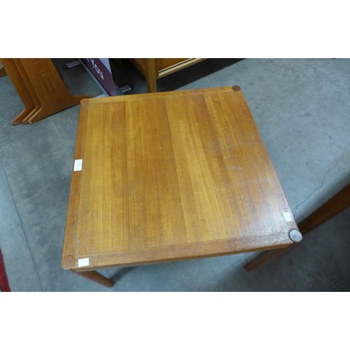 69 - A Danish Trioh teak coffee table