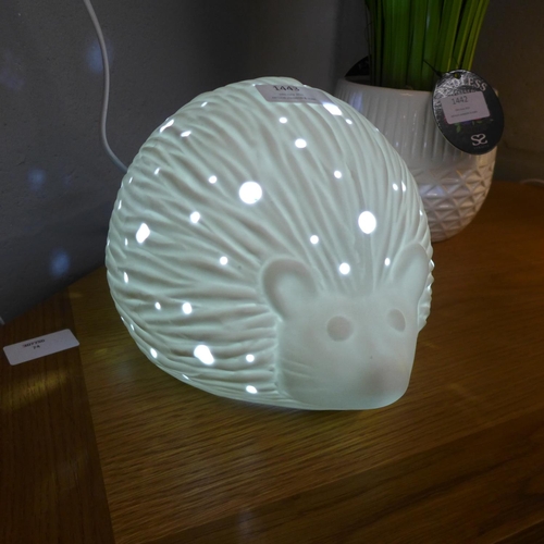 1443 - A white hedgehog lamp (LP01408)  #