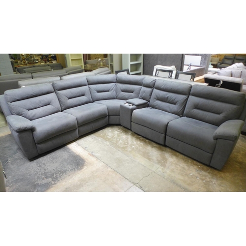 1551 - A Justin grey fabric reclining sectional sofa RRP £1541.66 + vat ( 4057-21 ) * this lot is subject t... 