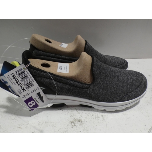 3074 - A pair of ladies white Skechers Go Walk 5 Ortholite trainers, size 4.5 * this lot is subject to VAT