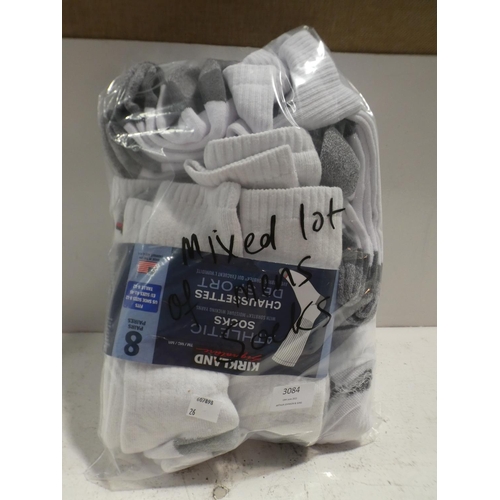 3084 - A bag of men's socks mixed styles and sizes * this lot is subject to VAT