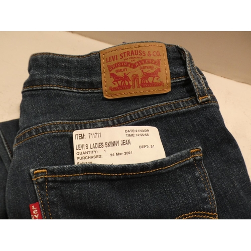 3089 - 3 Pairs of women's Levis 721 jeans; 27