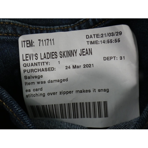 3089 - 3 Pairs of women's Levis 721 jeans; 27