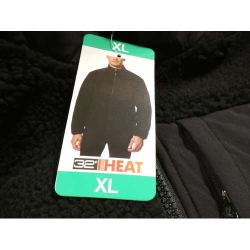 3093 - 2 Men's 32° Degree Heat zip up fleecy tops size XL * this lot is subject to VAT