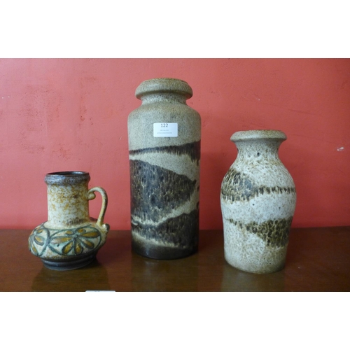 122 - Two West German vases and a jug