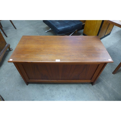 78 - A Younger teak blanket box