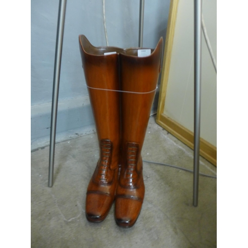 1344 - A pair of leather boots umbrella stand (CRT732)   #