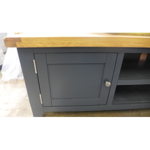 1384 - A Hampshire blue painted oak extra large TV unit (KEL P32-73)   *This lot is subject to VAT