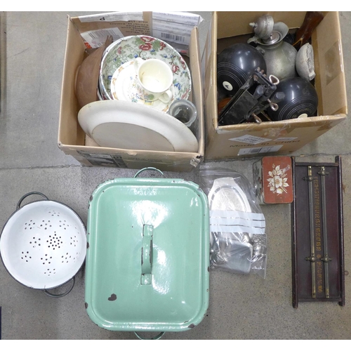 1139 - An enamel bread bin, colander and other items including bowling woods, chamber pot, etc. **PLEASE NO... 