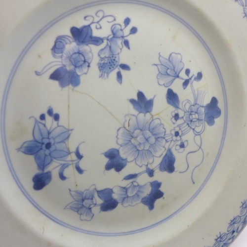 603 - Two Chinese blue and white plates, both a/f, largest 26cm