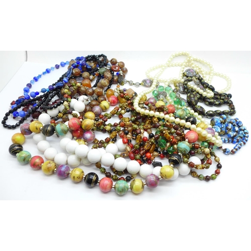 668 - Assorted bead necklaces including Murano