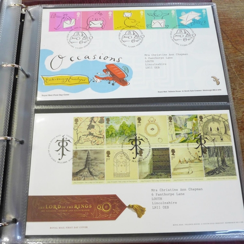 708 - Stamps; GB first day covers 1999 to 2005 in Royal Mail album, 84 no., clean typed covers with bureau... 