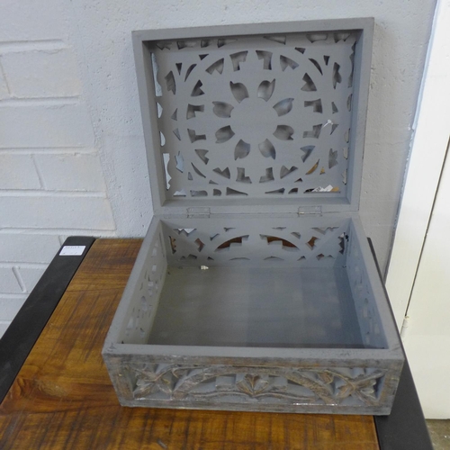 1411 - A Lustro silver finish carved fretwork box (2060710)   #