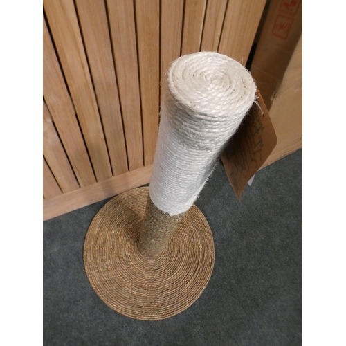 3039 - A Sherwood tall cat scratching post * this lot is subject to VAT