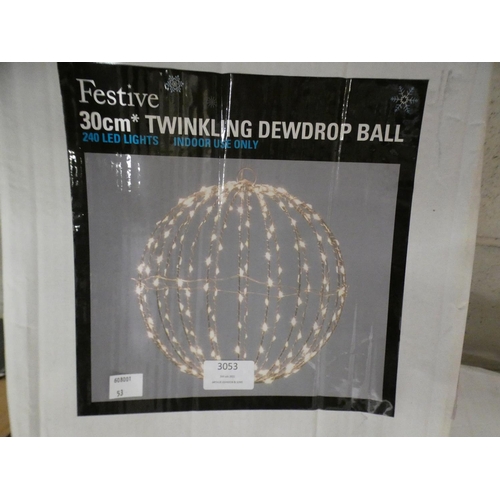 3053 - Two festive dewdrop balls (30cm & 60cm) * this lot is subject to VAT