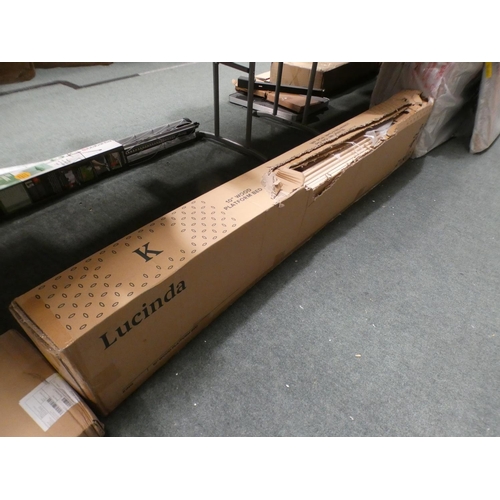 3158 - A Zinus Lucinda kingsize platform bed frame * this lot is subject to VAT