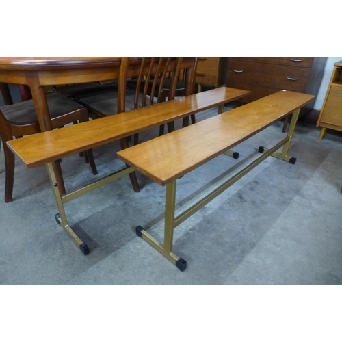 76 - A teak metamorphic trolley/diner and pair of benches