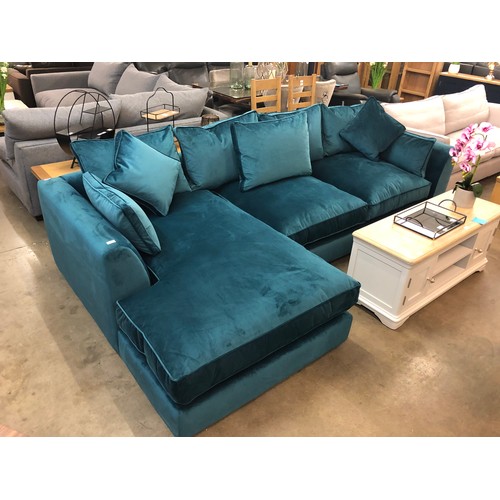 1301 - A designer teal blue corner/chaise sofa