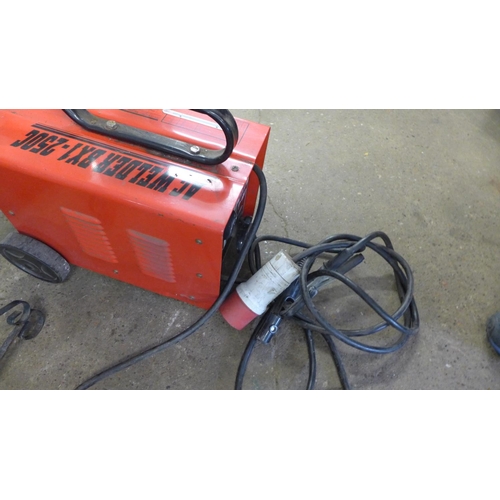 2381 - 3-Phase Kende BXI 250C 400/230v stick welder unit, working.