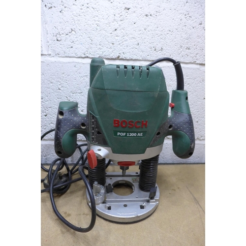 2005 - Bosch POF1200 AE 240v router & Bosch PK546 620w circular saw - both W