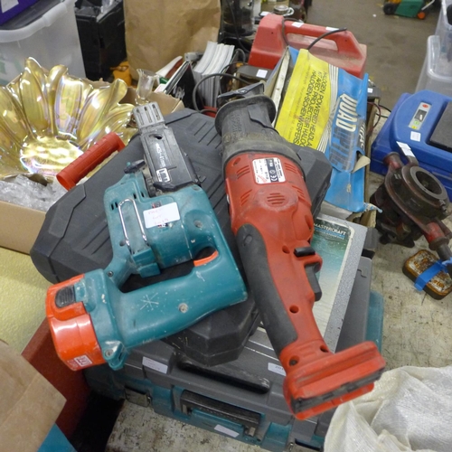 2019 - 4 Power Tools in cases - a/f, bag of Power Tools - a/f, a Makita screw gun and a Milwawkee reciproca... 