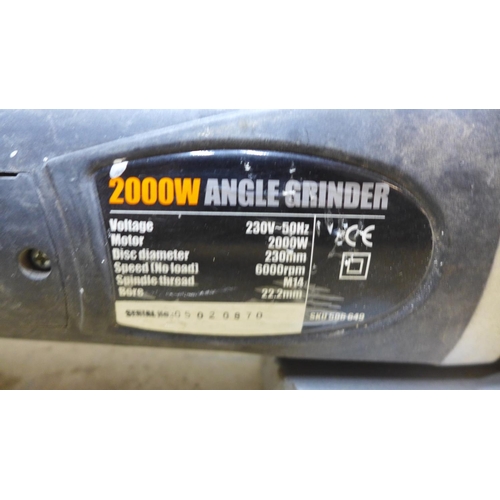 2024 - Wickes 240v 2000w angle grinder - W