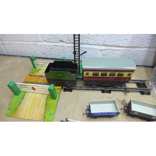 2131 - Model railway/steam engine set - W