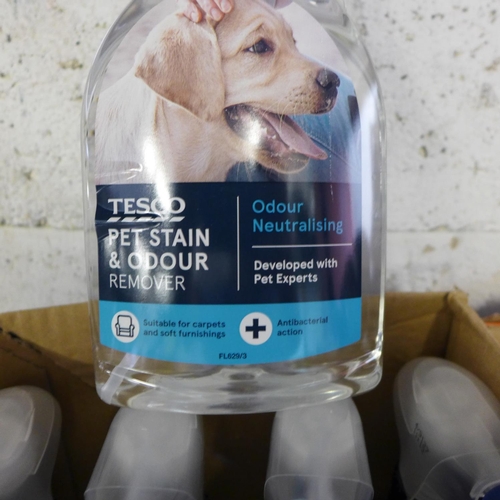 2998 - Box of 8 Tesco pet stain & odour remover