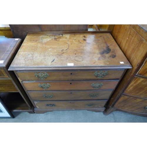 217 - A George III mahogany bachelors chest of drawers