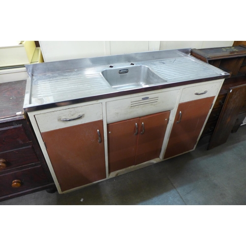 222 - A 1960's sink unit