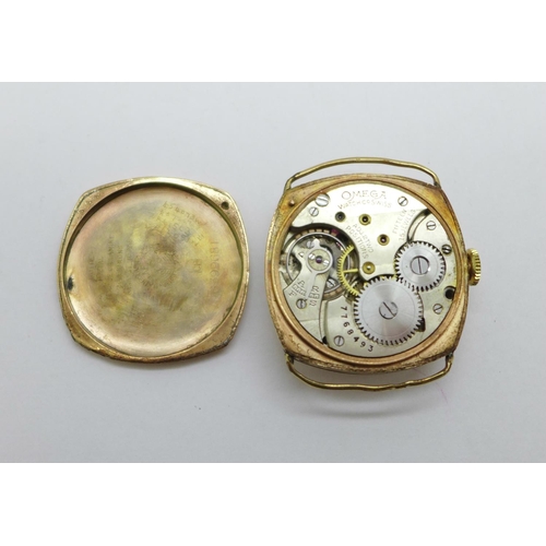 1011 - A gold plated Omega wristwatch, 29mm case, case a/f