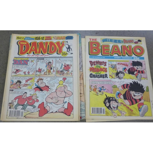 1062 - A collection of Dandy and Beano books and a collection of other annuals including Shoot, Eagle, Vali... 