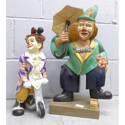 1070 - Two large clown figures **PLEASE NOTE THIS LOT IS NOT ELIGIBLE FOR POSTING AND PACKING**