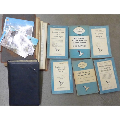 1079 - A collection of Pelican books and a Bible, etc. **PLEASE NOTE THIS LOT IS NOT ELIGIBLE FOR POSTING A... 