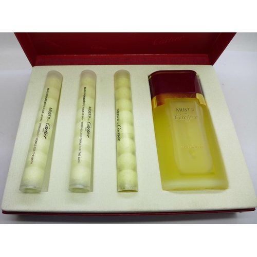 627 - A Must II De Cartier of Paris Bath Pleasure Set, boxed