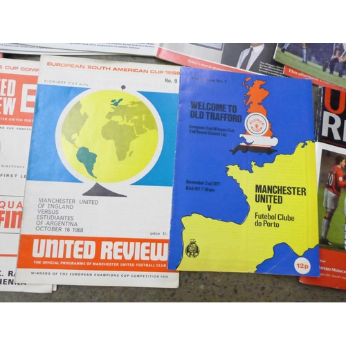 734 - Football programmes; Manchester United home programmes from the 1960's onwards, includes European/So... 