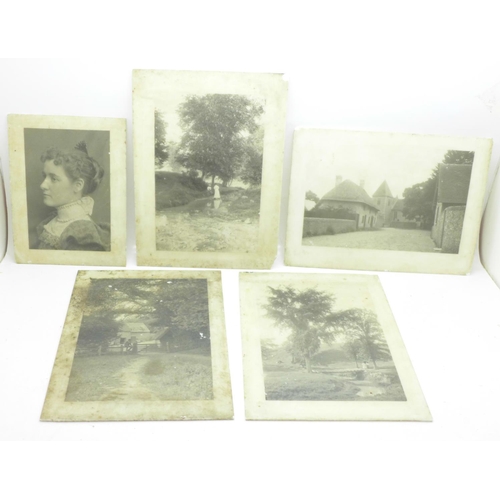 736 - Five Victorian and Edwardian opaque glass photographs