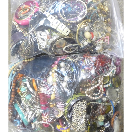 755 - Two bags of fashion and costume jewellery