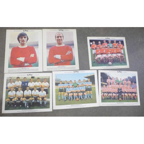 783 - Approximately eighty Nottingham Forest football programmes, 1970's to 2000 and a collection of Typho... 