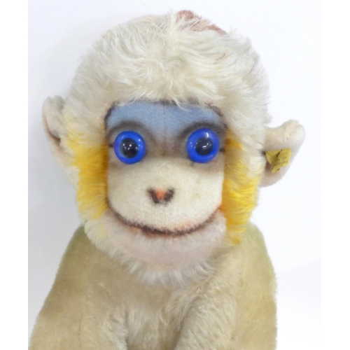 791 - A 1950's/1960's Steiff Mungo monkey with ear button