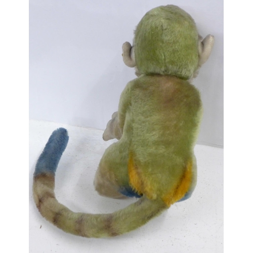 791 - A 1950's/1960's Steiff Mungo monkey with ear button