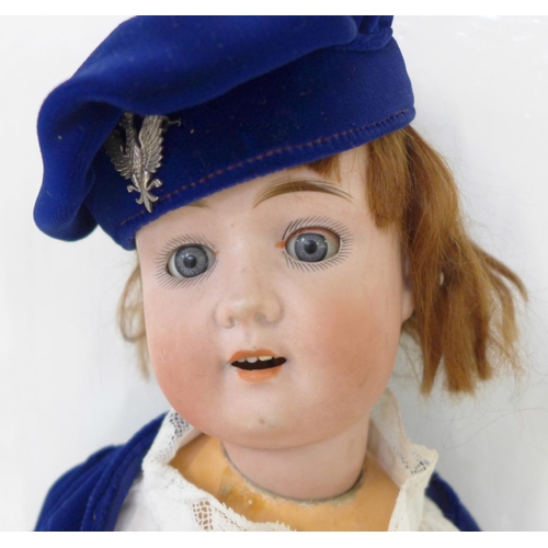 823 - A German Goebel bisque head doll with pale blue sleep eyes, 120 5 Bavaria identification mark, circa... 