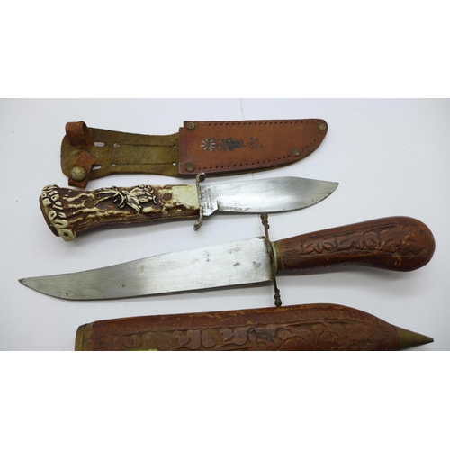 887 - A German hunting knife, the blade marked 'Decora-Solingen, made in Germany, D.B.G.M.', leather faste... 