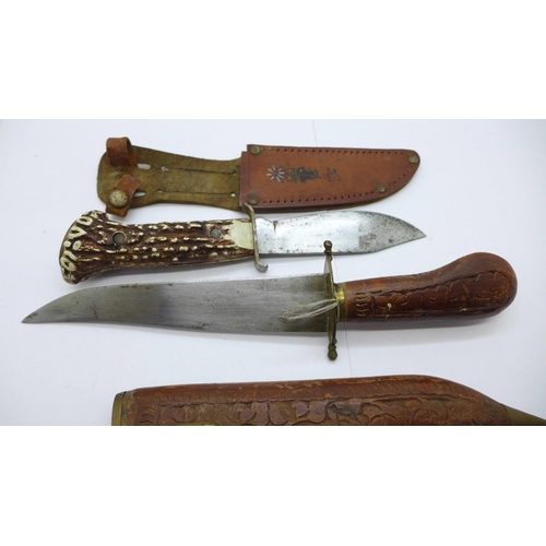 887 - A German hunting knife, the blade marked 'Decora-Solingen, made in Germany, D.B.G.M.', leather faste... 