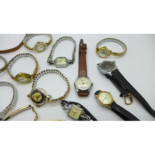 912 - Lady's wristwatches