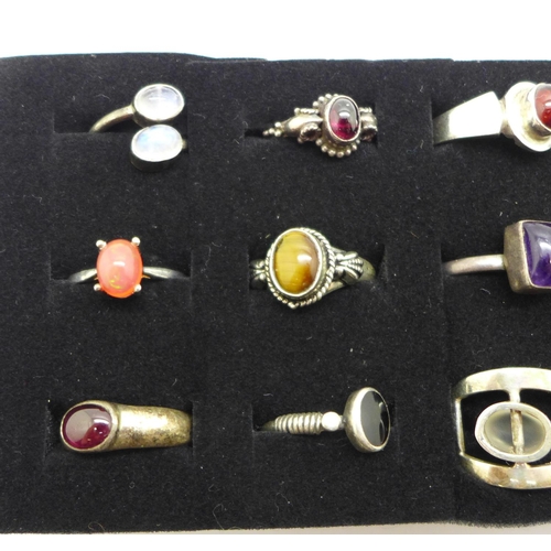 984 - Twelve silver stone set rings