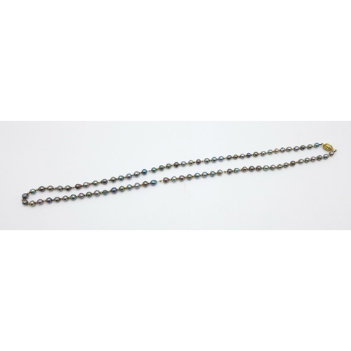 996 - A cultured pearl necklace, clasp marked 750