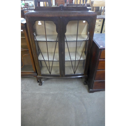 115 - A mahogany two door display cabinet