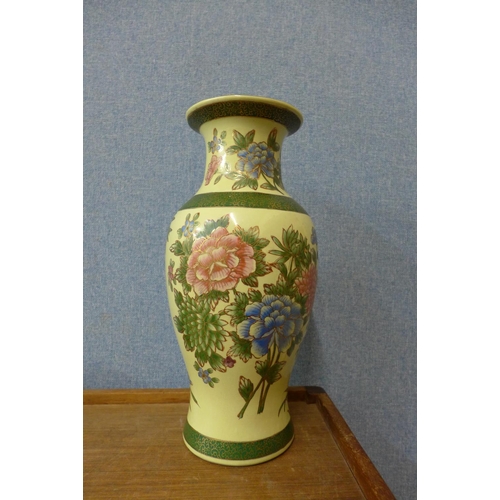 342 - A Chinese porcelain vase